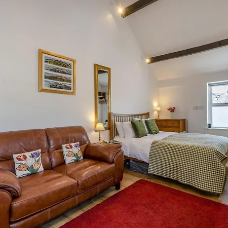 Apartment 1 Bed In Oc-sz482 *