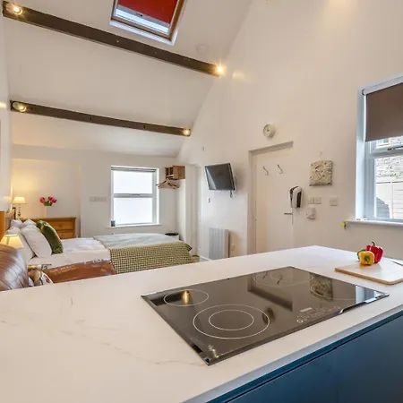 Apartment 1 Bed In Oc-sz482